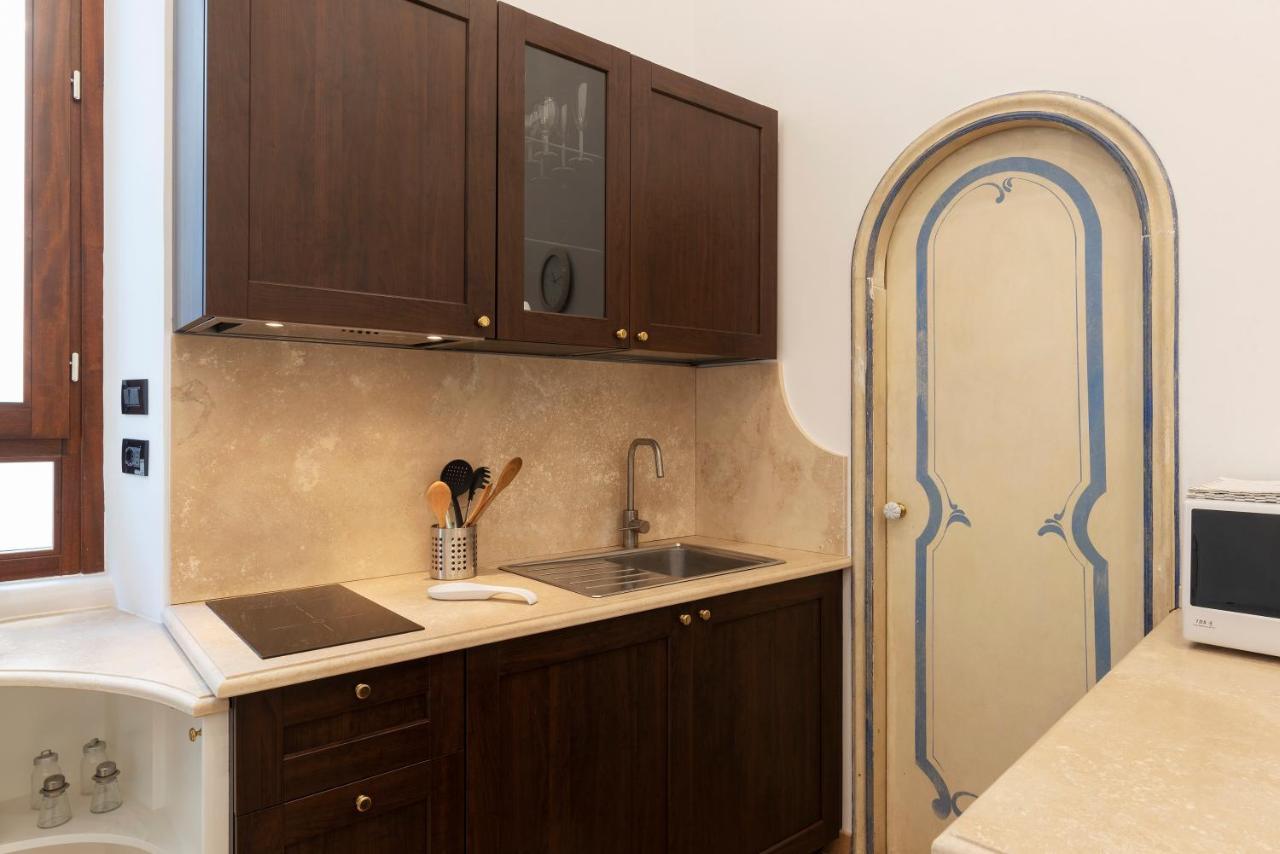 Piazza Di Spagna Elegant Apartment Рим Екстериор снимка